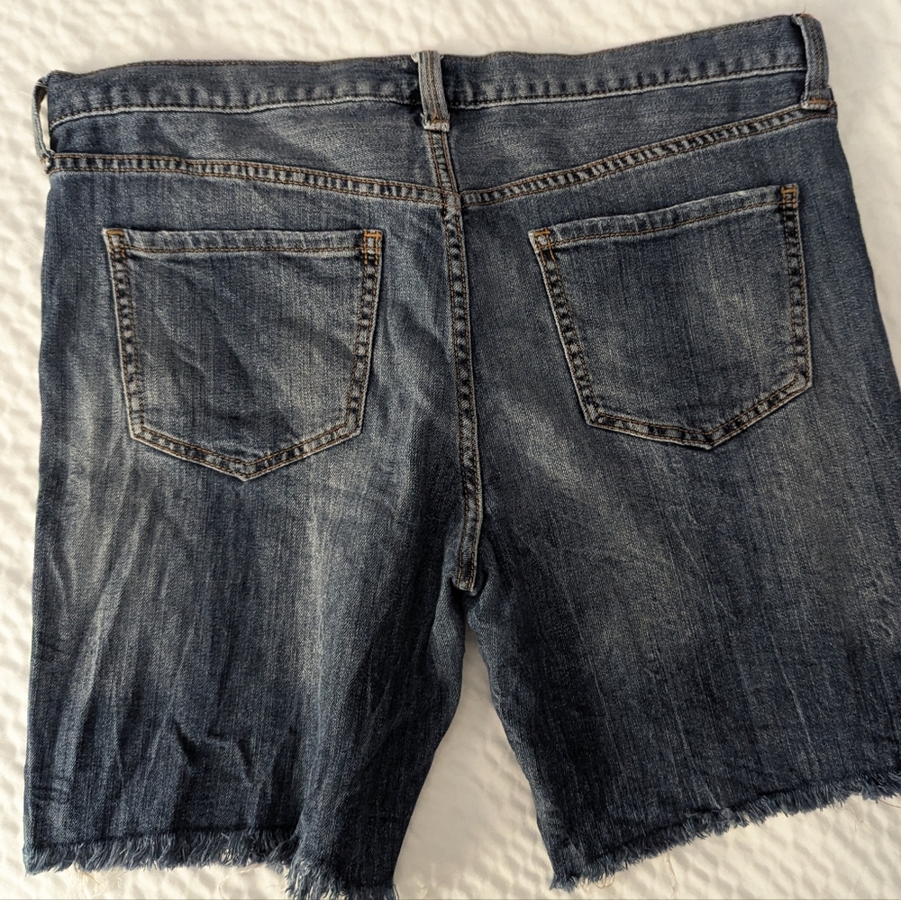 Mossimo Denim Shorts, Cut Off Bermuda Length Boyfriend Fit Denim Shorts Size 10 - Picture 6 of 6